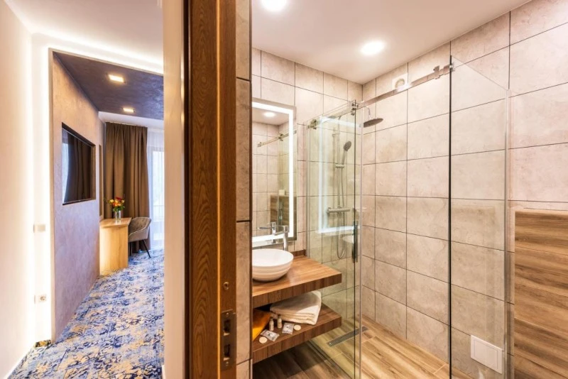 Băile Tușnad Cazare | Hotel** (K1536-35) Imaginea poate fi supusă drepturilor de autor. Se recomandă contactarea titularului drepturilor. Băile Tușnad Cazare | Hotel** (K1536-35) Imaginea poate fi supusă drepturilor de autor. Se recomandă contactarea titularului drepturilor.