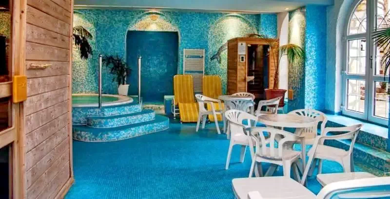 Mișcolț Cazare | Hotel*** (K0856-2) Imaginea poate fi supusă drepturilor de autor. Se recomandă contactarea titularului drepturilor. Mișcolț Cazare | Hotel*** (K0856-2) Imaginea poate fi supusă drepturilor de autor. Se recomandă contactarea titularului drepturilor.