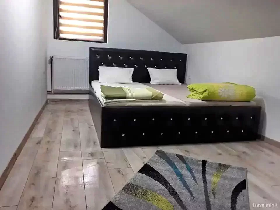 Câmpu Cetății Cazare | Hotel**** (K0999-11) Imaginea poate fi supusă drepturilor de autor. Se recomandă contactarea titularului drepturilor.