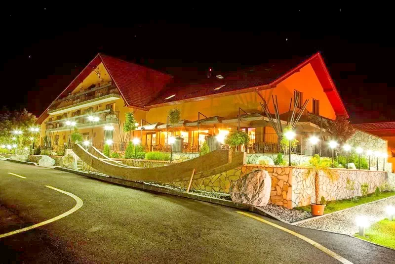 Szállás Sovata - Hotel Bellacya Resort*** | Szováta - Bellacya Resort Hotel***. A kép szerzői jogvédelem alatt állhat. Javasolt a kapcsolatfelvétel a jog tulajdonossal.