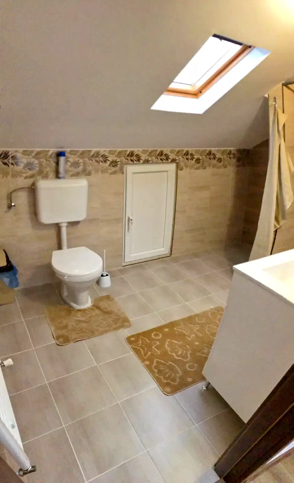 Târnovița Cazare | Sat de vacanță (K1381-14) Imaginea poate fi supusă drepturilor de autor. Se recomandă contactarea titularului drepturilor.