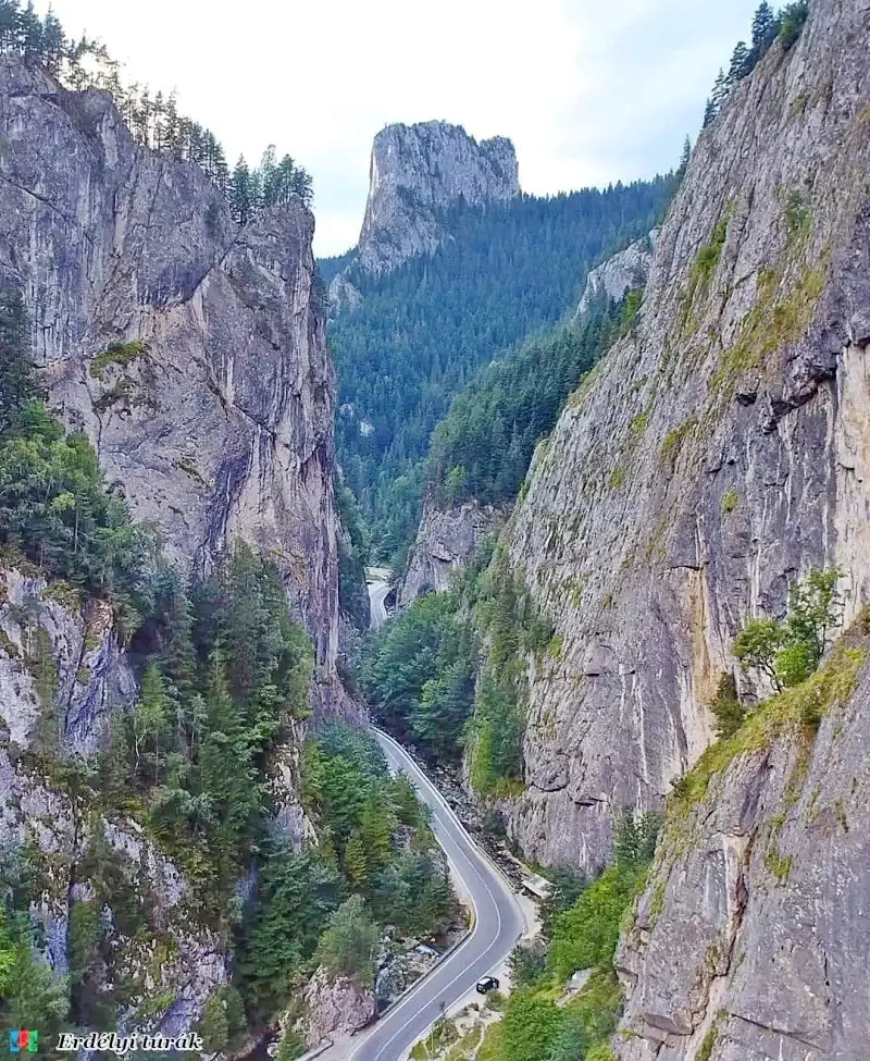 Târnovița Cazare | Sat de vacanță (K1381-23) Imaginea poate fi supusă drepturilor de autor. Se recomandă contactarea titularului drepturilor.