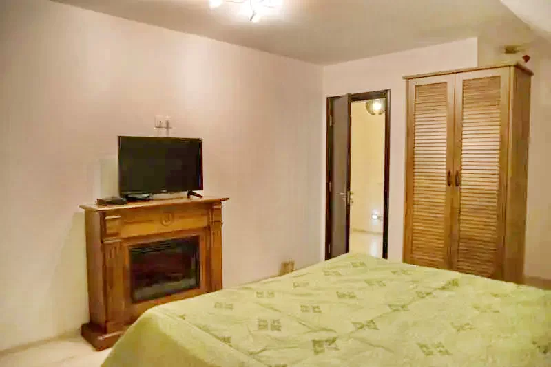 Barcarozsnyó Szállás | Üdülőfalu (K0548-6) A kép szerzői jogvédelem alatt állhat. Javasolt a kapcsolatfelvétel a jog tulajdonossal.