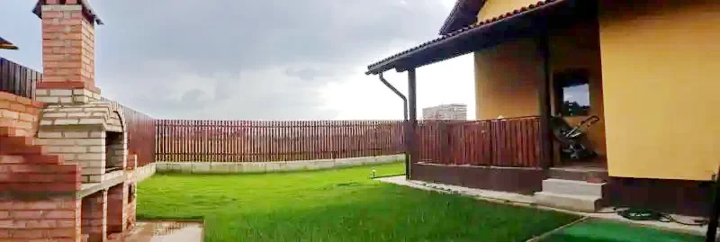 Râșnov Cazare | Sat de vacanță (K0548-18) Imaginea poate fi supusă drepturilor de autor. Se recomandă contactarea titularului drepturilor.