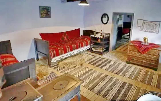 Lunca de Jos Cazare | Motel (K1262-14) Imaginea poate fi supusă drepturilor de autor. Se recomandă contactarea titularului drepturilor.