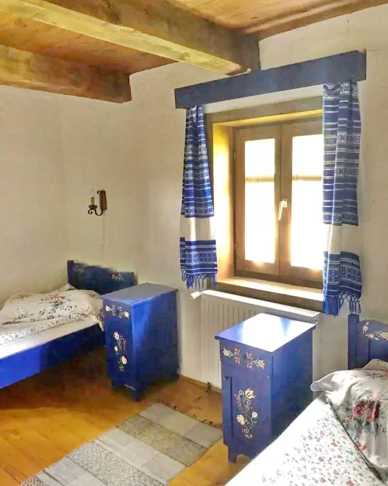 Gyimesközéplok Szállás | Motel (K1262-20) A kép szerzői jogvédelem alatt állhat. Javasolt a kapcsolatfelvétel a jog tulajdonossal.