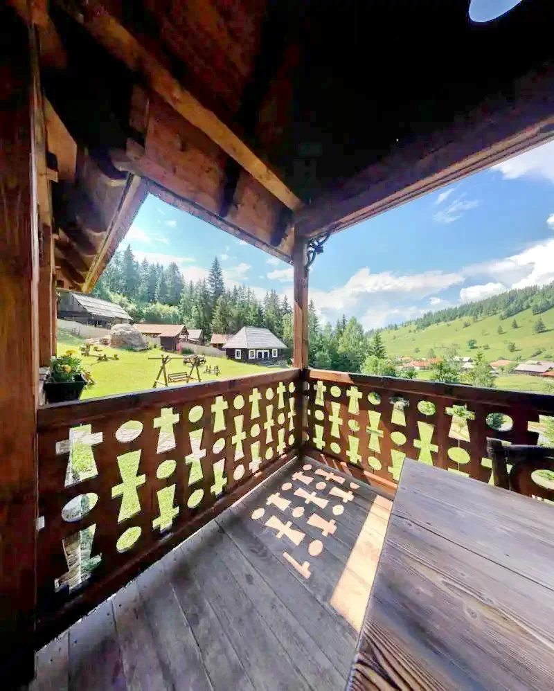 Gyimesközéplok Szállás | Motel (K1262-25) A kép szerzői jogvédelem alatt állhat. Javasolt a kapcsolatfelvétel a jog tulajdonossal.