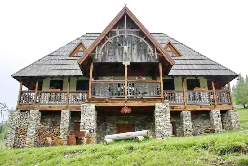 Lunca de Jos Cazare | Motel (K1262-45) Imaginea poate fi supusă drepturilor de autor. Se recomandă contactarea titularului drepturilor.