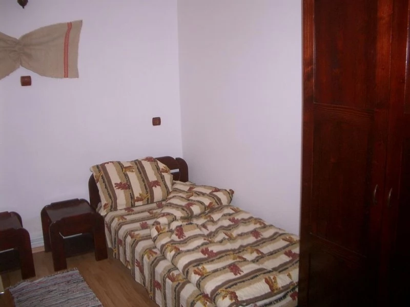 Cernat Cazare | Hotel**** (K0642-9) Imaginea poate fi supusă drepturilor de autor. Se recomandă contactarea titularului drepturilor.