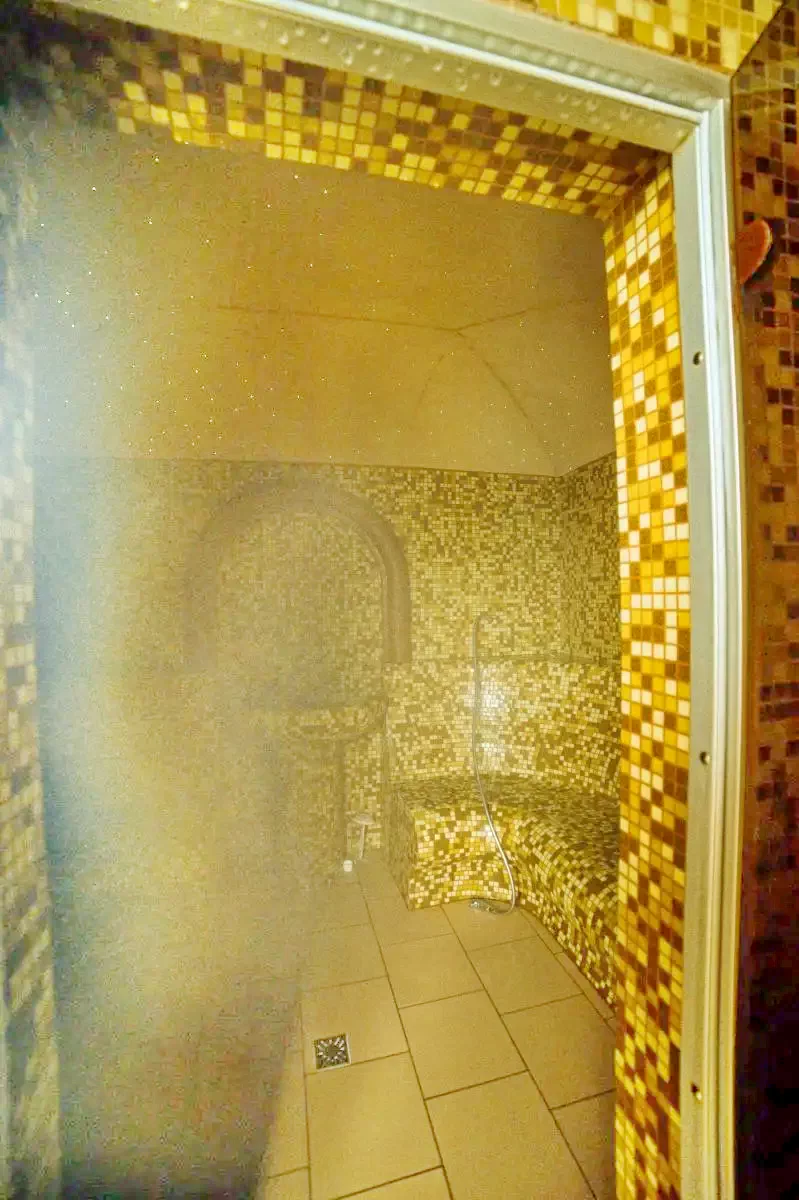 Kolozsvár Szállás | Hotel*** (K0793-54) A kép szerzői jogvédelem alatt állhat. Javasolt a kapcsolatfelvétel a jog tulajdonossal.