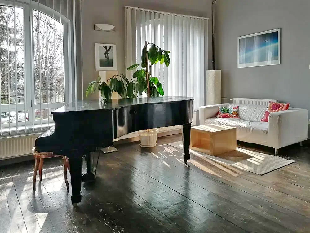 Nagyvárad Szállás | Hostel (K0953-4) A kép szerzői jogvédelem alatt állhat. Javasolt a kapcsolatfelvétel a jog tulajdonossal.