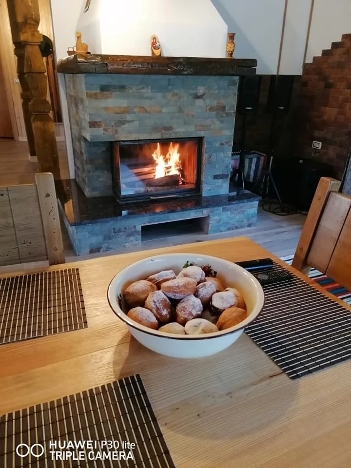 Borșa Cazare | Motel (K1227-44) Imaginea poate fi supusă drepturilor de autor. Se recomandă contactarea titularului drepturilor.