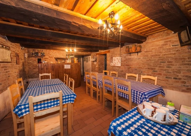 Saschiz Cazare | Motel (K1485-1) Imaginea poate fi supusă drepturilor de autor. Se recomandă contactarea titularului drepturilor.