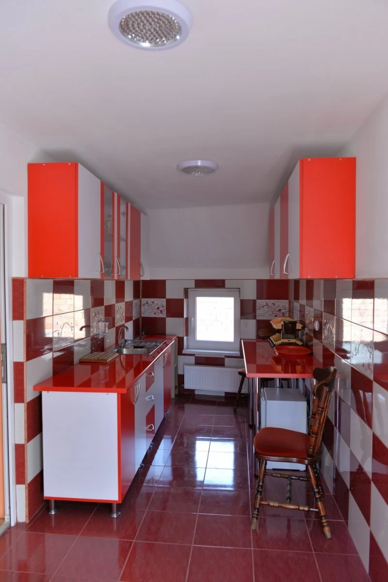 Deva Cazare | Motel (K1475-3) Imaginea poate fi supusă drepturilor de autor. Se recomandă contactarea titularului drepturilor.