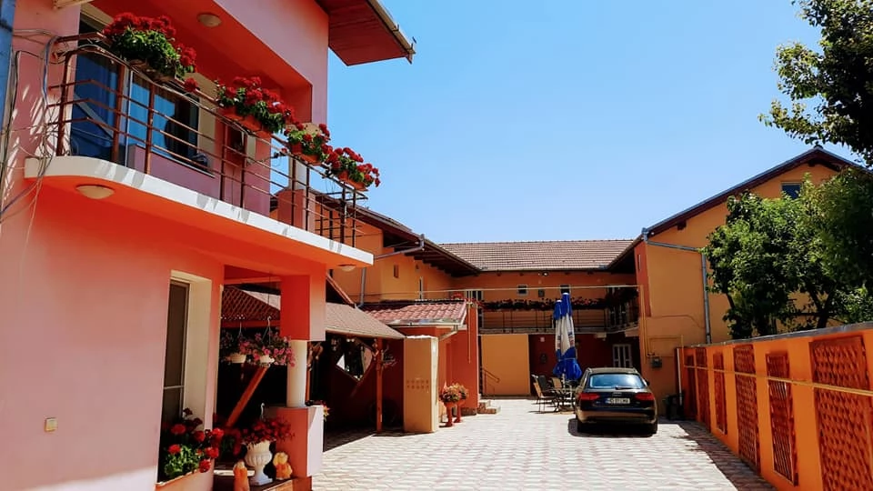 Deva Cazare | Motel (K1475-7) Imaginea poate fi supusă drepturilor de autor. Se recomandă contactarea titularului drepturilor.