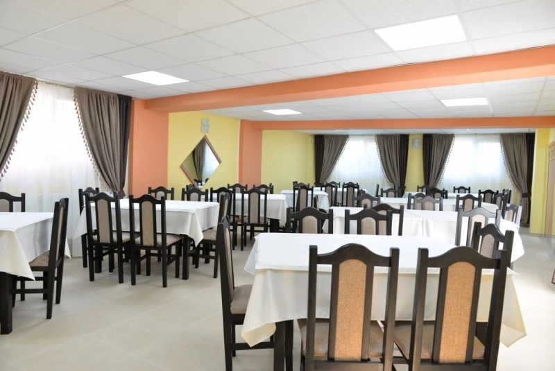 Deva Cazare | Motel (K1475-18) Imaginea poate fi supusă drepturilor de autor. Se recomandă contactarea titularului drepturilor.