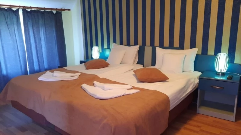 Deva Cazare | Motel (K1475-45) Imaginea poate fi supusă drepturilor de autor. Se recomandă contactarea titularului drepturilor.