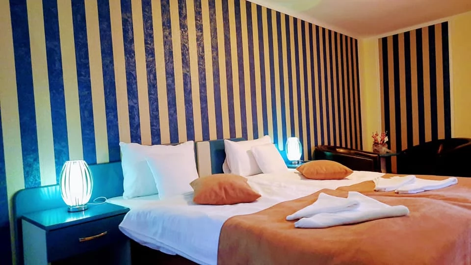 Deva Cazare | Motel (K1475-46) Imaginea poate fi supusă drepturilor de autor. Se recomandă contactarea titularului drepturilor.