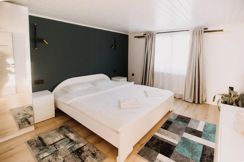 Vlăhița Cazare | Cabană (K0508-2) Imaginea poate fi supusă drepturilor de autor. Se recomandă contactarea titularului drepturilor. Vlăhița Cazare | Cabană (K0508-2) Imaginea poate fi supusă drepturilor de autor. Se recomandă contactarea titularului drepturilor.