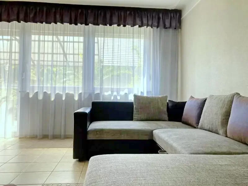  Cazare | Sat de vacanță (K0240-36) Imaginea poate fi supusă drepturilor de autor. Se recomandă contactarea titularului drepturilor.