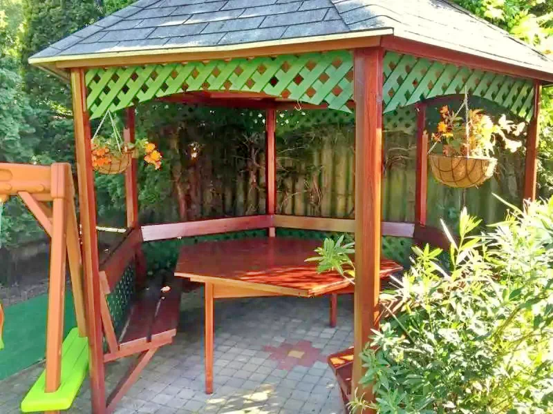  Cazare | Sat de vacanță (K0240-40) Imaginea poate fi supusă drepturilor de autor. Se recomandă contactarea titularului drepturilor.