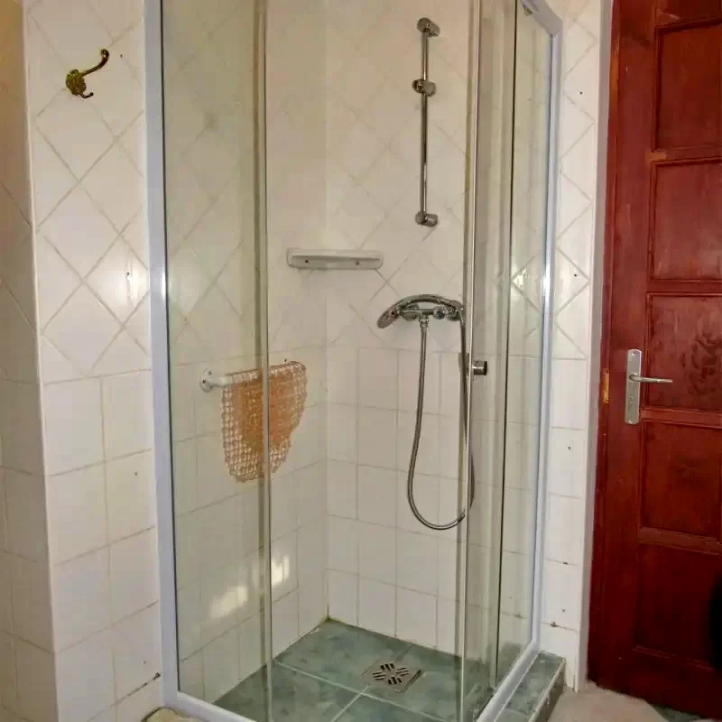 Cazare | Cabană (K0286-13) Imaginea poate fi supusă drepturilor de autor. Se recomandă contactarea titularului drepturilor.  Cazare | Cabană (K0286-13) Imaginea poate fi supusă drepturilor de autor. Se recomandă contactarea titularului drepturilor.