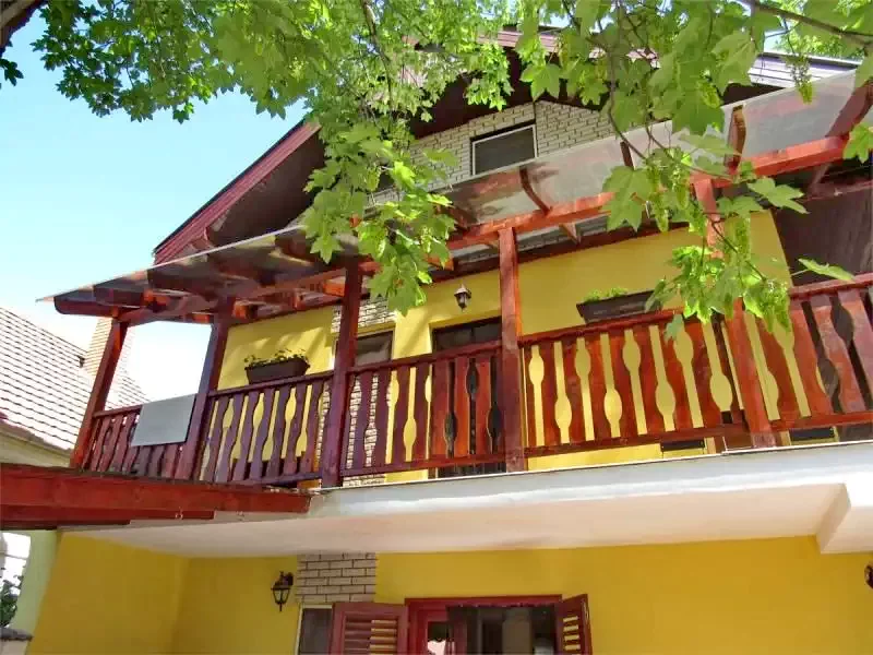 Hajdúszoboszló Cazare | Sat de vacanță (K0286-45) Imaginea poate fi supusă drepturilor de autor. Se recomandă contactarea titularului drepturilor.