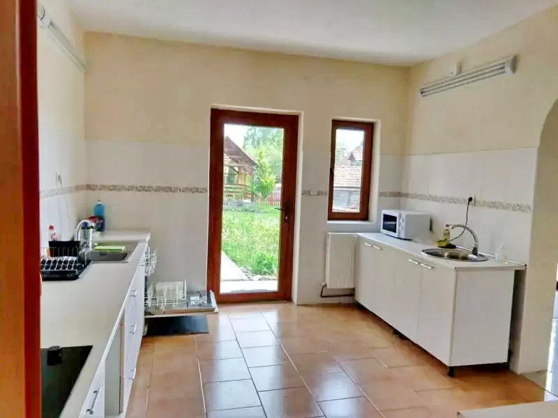 Kézdialmás Szállás | Motel (K1201-15) A kép szerzői jogvédelem alatt állhat. Javasolt a kapcsolatfelvétel a jog tulajdonossal.