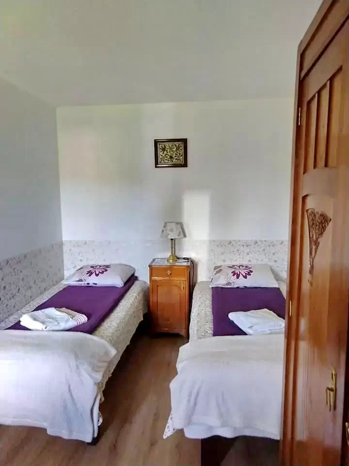 Kézdialmás Szállás | Motel (K1201-23) A kép szerzői jogvédelem alatt állhat. Javasolt a kapcsolatfelvétel a jog tulajdonossal.