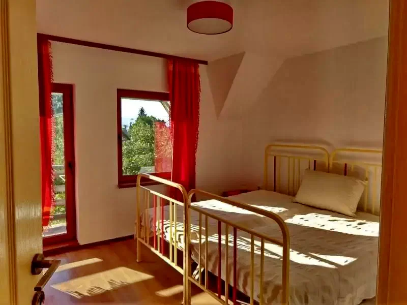 Mereni Cazare | Motel (K1201-30) Imaginea poate fi supusă drepturilor de autor. Se recomandă contactarea titularului drepturilor.