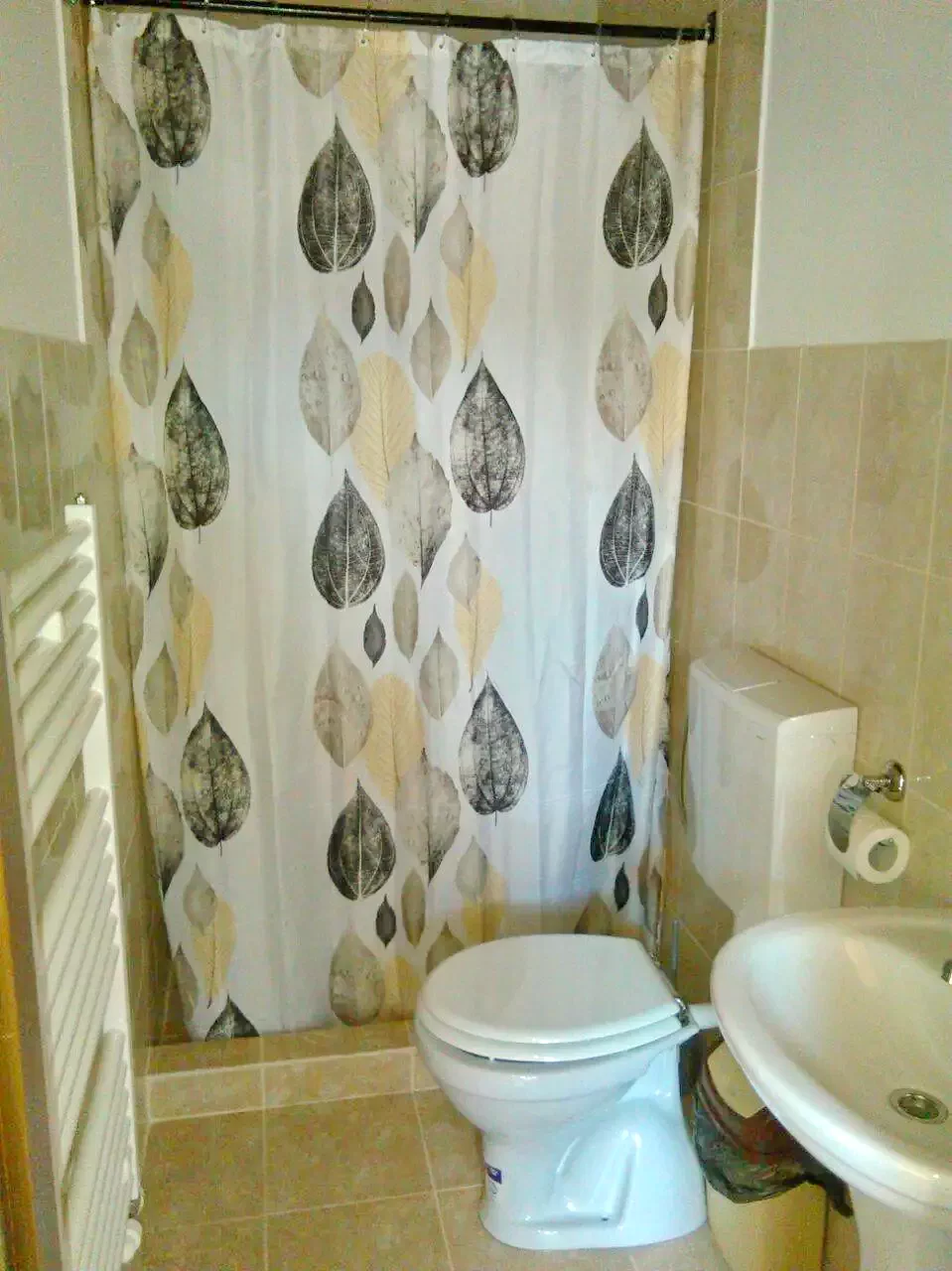 Luna de Sus Cazare | Motel (K0082-16) Imaginea poate fi supusă drepturilor de autor. Se recomandă contactarea titularului drepturilor.