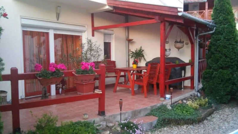 Jula Cazare | Motel (K0787-1) Imaginea poate fi supusă drepturilor de autor. Se recomandă contactarea titularului drepturilor.