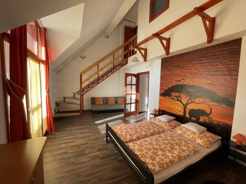 Jula Cazare | Motel (K0787-39) Imaginea poate fi supusă drepturilor de autor. Se recomandă contactarea titularului drepturilor.