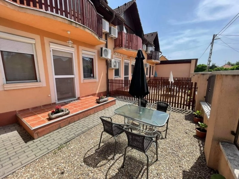 Jula Cazare | Motel (K0787-56) Imaginea poate fi supusă drepturilor de autor. Se recomandă contactarea titularului drepturilor.