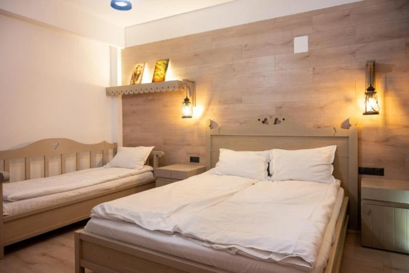 Bran Cazare | Motel (K1572-16) Imaginea poate fi supusă drepturilor de autor. Se recomandă contactarea titularului drepturilor.