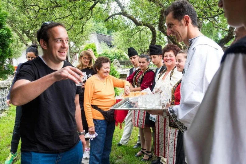 Bran Cazare | Pensiune (K1572-39) Imaginea poate fi supusă drepturilor de autor. Se recomandă contactarea titularului drepturilor. Bran Cazare | Pensiune (K1572-39) Imaginea poate fi supusă drepturilor de autor. Se recomandă contactarea titularului drepturilor.