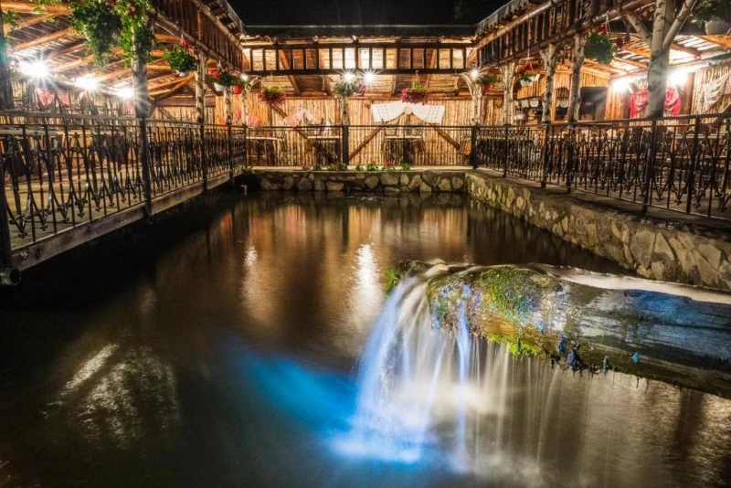 Törcsvár Szállás | Panzió (K1572-46) A kép szerzői jogvédelem alatt állhat. Javasolt a kapcsolatfelvétel a jog tulajdonossal. Törcsvár Szállás | Panzió (K1572-46) A kép szerzői jogvédelem alatt állhat. Javasolt a kapcsolatfelvétel a jog tulajdonossal.