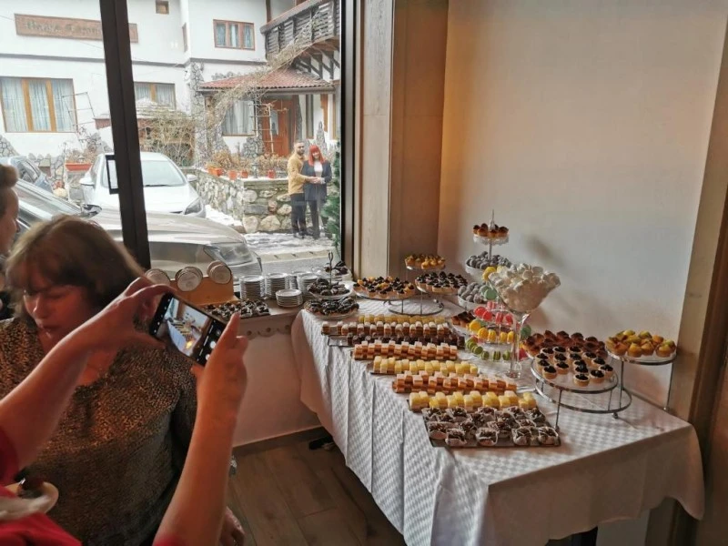 Bran Cazare | Motel (K1572-47) Imaginea poate fi supusă drepturilor de autor. Se recomandă contactarea titularului drepturilor.