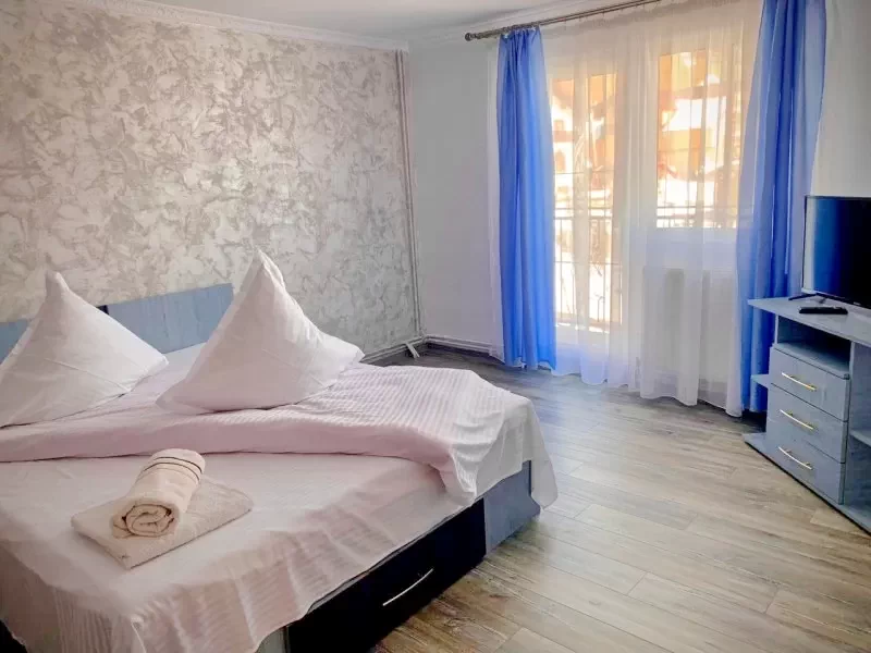 Moieciu de Sus Cazare | Motel (K1375-20) Imaginea poate fi supusă drepturilor de autor. Se recomandă contactarea titularului drepturilor.