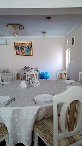 Zalău Cazare | Pensiune (K1479-20) Imaginea poate fi supusă drepturilor de autor. Se recomandă contactarea titularului drepturilor.