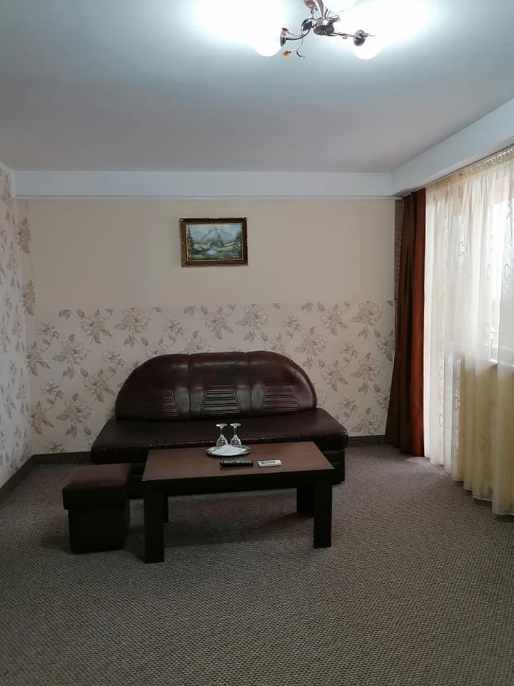 Zalău Cazare | Pensiune (K1479-35) Imaginea poate fi supusă drepturilor de autor. Se recomandă contactarea titularului drepturilor.