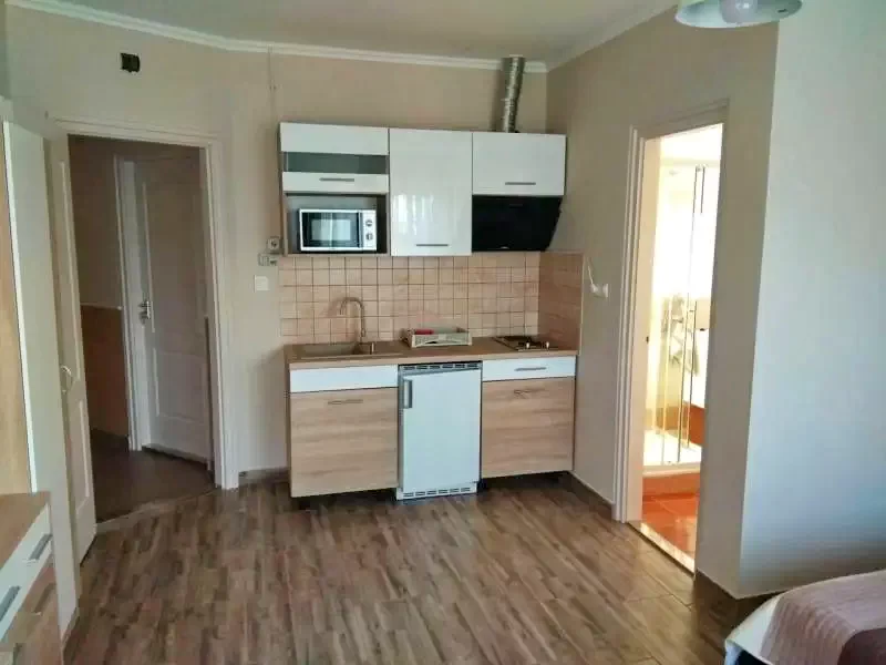 Hajdúszoboszló Szállás | Üdülőfalu (K0239-6) A kép szerzői jogvédelem alatt állhat. Javasolt a kapcsolatfelvétel a jog tulajdonossal.