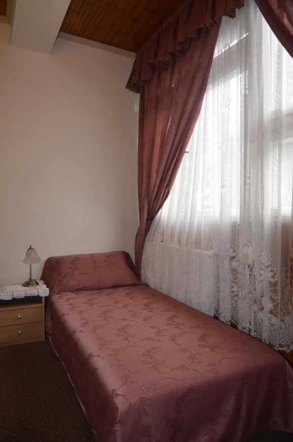 Budapest Szállás | Motel (K0381-6) A kép szerzői jogvédelem alatt állhat. Javasolt a kapcsolatfelvétel a jog tulajdonossal.