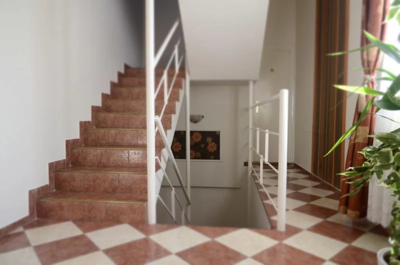 Budapesta Cazare | Motel (K0381-24) Imaginea poate fi supusă drepturilor de autor. Se recomandă contactarea titularului drepturilor.