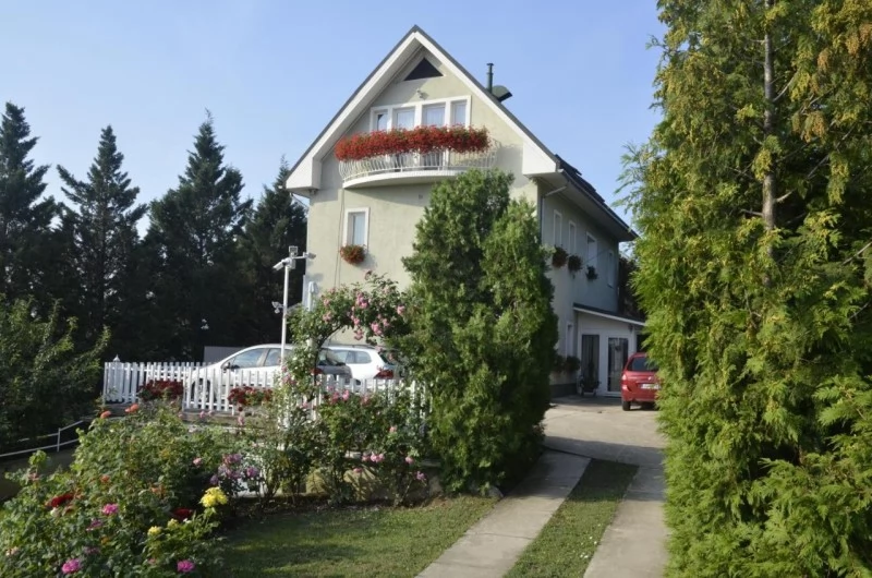 Budapest Szállás | Motel (K0381-28) A kép szerzői jogvédelem alatt állhat. Javasolt a kapcsolatfelvétel a jog tulajdonossal.