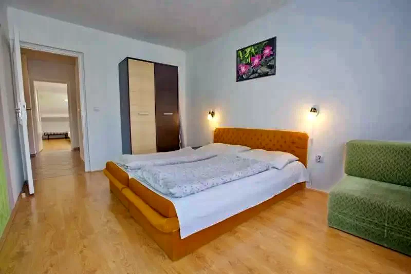  Cazare | Hotel**** (K0340-1) Imaginea poate fi supusă drepturilor de autor. Se recomandă contactarea titularului drepturilor.