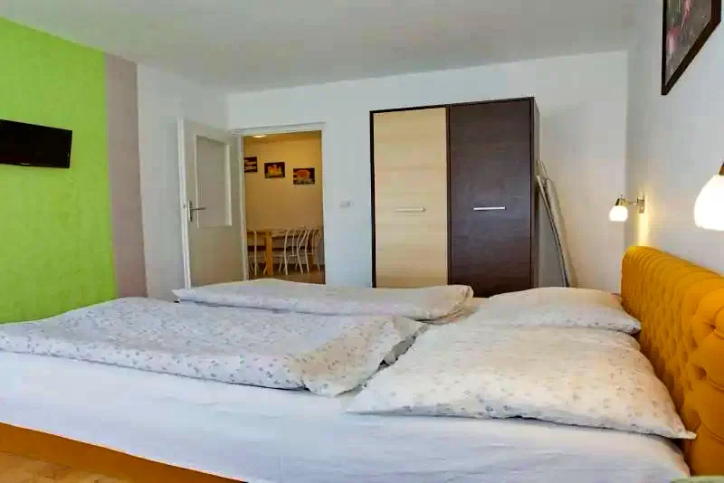  Cazare | Hotel**** (K0340-2) Imaginea poate fi supusă drepturilor de autor. Se recomandă contactarea titularului drepturilor.