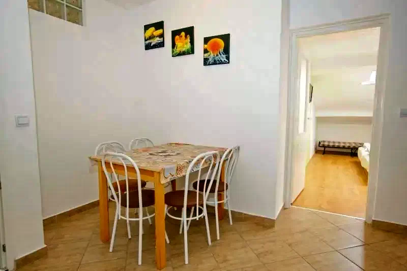  Cazare | Hotel**** (K0340-3) Imaginea poate fi supusă drepturilor de autor. Se recomandă contactarea titularului drepturilor.