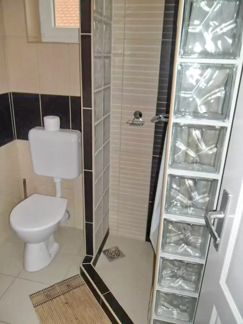  Cazare | Hotel**** (K0340-11) Imaginea poate fi supusă drepturilor de autor. Se recomandă contactarea titularului drepturilor.