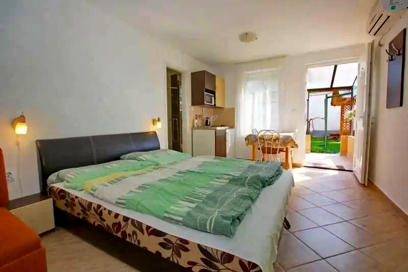  Cazare | Hotel**** (K0340-18) Imaginea poate fi supusă drepturilor de autor. Se recomandă contactarea titularului drepturilor.